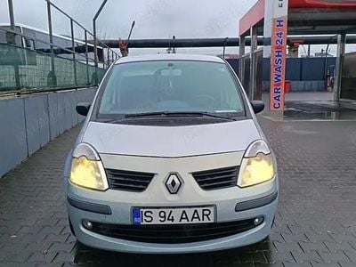 Second-hand 2007 Renault Modus Monovolum | 2.100 EUR