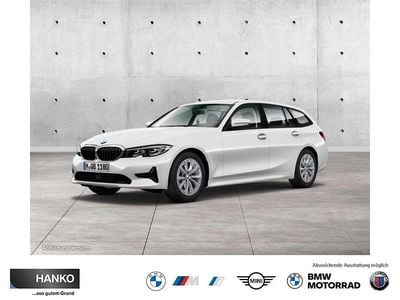 Utilizat 2022 BMW 320 Sport Line | 32.287 EUR (Preț bun)