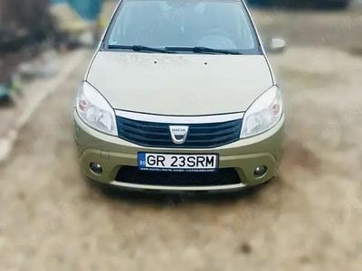 Second-hand Dacia Sandero 75 CP (55 kW) 2009 Hatchback