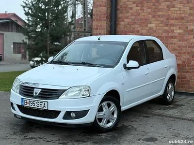 Alb Utilizat 2011 Dacia Logan Lauréate Berlinǎ | 3.700 EUR (Puțin scump)