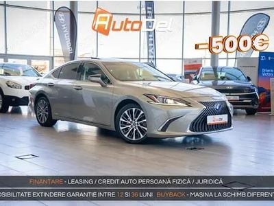Gri Second-hand 2019 Lexus ES300H Business Edition Berlinǎ | 29.995 EUR