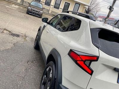 Culoarebej Utilizat 2024 Dacia Duster Journey SUV | 24.000 EUR (Scump)