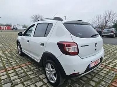 Utilizat 2015 Dacia Sandero Prestige Berlinǎ | 5.550 EUR (Preț OK)