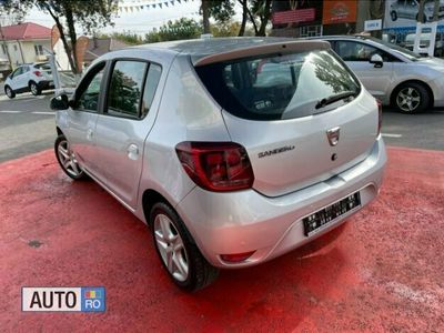 Argint Second-hand 2018 Dacia Sandero Hatchback | 8.499 EUR (Scump)