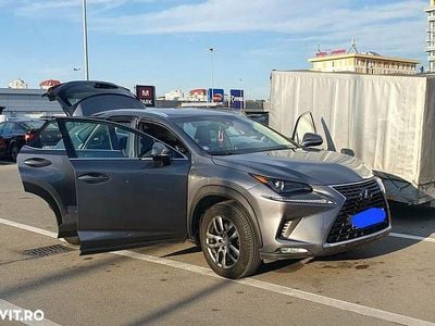 Lexus NX300h