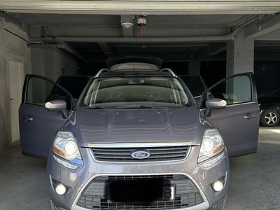 second-hand Ford Kuga 2.0 TDCi 4WD Powershift Titanium