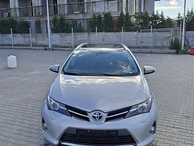 Toyota Auris Hybrid