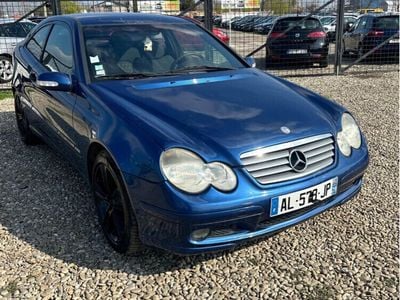Second-hand Mercedes C220 150 CP (110 kW) 2003