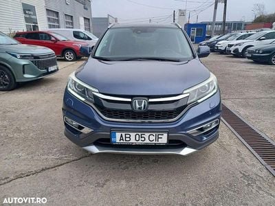 Second-hand Honda CR-V Elegance 160 CP (117 kW) 2015 Culoarealbastru SUV