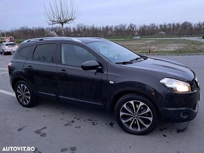 Nissan Qashqai +2