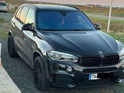 Second-hand BMW X5 Sport Line 381 CP (280 kW) 2015 Culoarenegru SUV