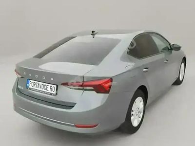 Gri Utilizat 2024 Skoda Octavia Berlinǎ | 24.490 EUR (Scump)