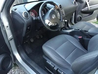Bej Utilizat 2010 Nissan Qashqai SUV | 4.900 EUR (Preț OK)