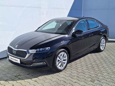 Negru metalic Utilizat 2024 Skoda Octavia Style | 26.990 EUR (Puțin scump)