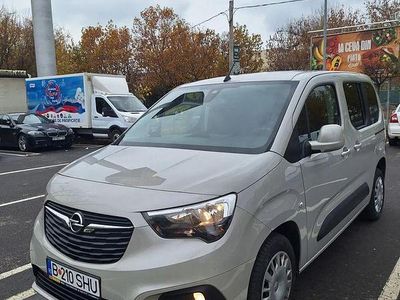 Culoaregri Utilizat 2020 Opel Combo Enjoy Monovolum | 9.500 EUR (Super Preț)