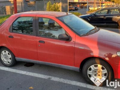 second-hand Fiat Albea rosu 2006