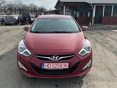Second-hand Hyundai i40 136 CP (100 kW) 2012 Culoarerosu Break