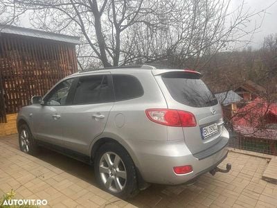 Culoareargint Utilizat 2007 Hyundai Santa Fe GLS SUV | 4.900 EUR (Puțin scump)