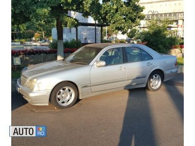 Second-hand Mercedes E200 125 CP (91 kW) 2000 Argintiu Berlinǎ