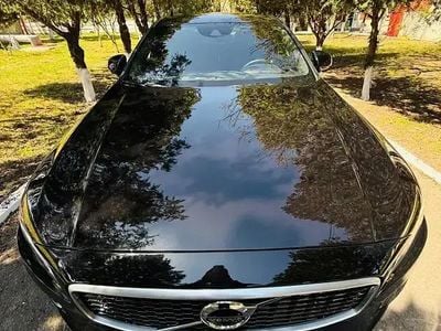 Second-hand Volvo S90 R-Design 250 CP (183 kW) 2018 Negru Berlinǎ