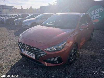 Culoarerosu Utilizat 2021 Hyundai i30 Comfort Hatchback | 12.800 EUR (Preț OK)