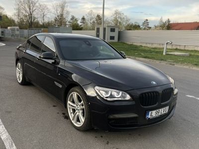 BMW 740