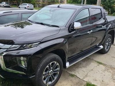 Culoarenegru Utilizat 2020 Mitsubishi L200 Instyle Pickup | 27.900 EUR
