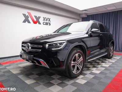 Culoarenegru Utilizat 2022 Mercedes GLC300e Exclusive SUV | 30.800 EUR