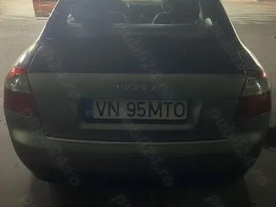 Utilizat 2002 Audi A4 Berlinǎ | 2.100 EUR (Preț OK)
