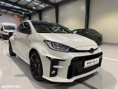 Alb Second-hand 2024 Toyota Yaris Hatchback | 45.375 EUR (Scump)