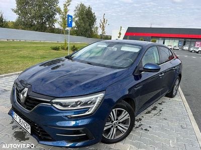 Second-hand Renault Mégane IV 140 CP (102 kW) 2023 Culoarealbastru Berlinǎ