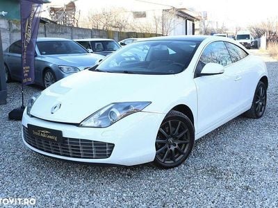 Second-hand Renault Laguna Coupé GT 150 CP (110 kW) 2010 Culoarealb Coupe