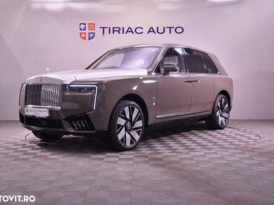Culoaremaro Utilizat 2025 Rolls Royce Cullinan SUV | 580.800 EUR
