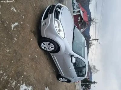 Gri Second-hand 2010 Dacia Sandero Lauréate Hatchback | 2.500 EUR (Preț OK)