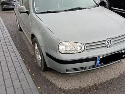 Utilizat 2001 VW Golf IV Hatchback | 1.500 EUR (Puțin scump)