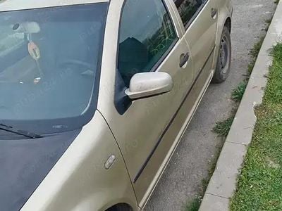 VW Golf IV