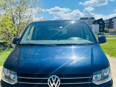 VW Caravelle