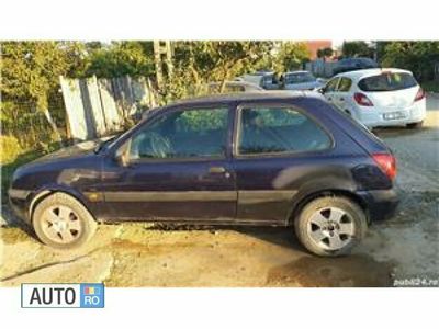 Second-hand Ford Fiesta 75 CP (55 kW) 2001 Albastru Hatchback