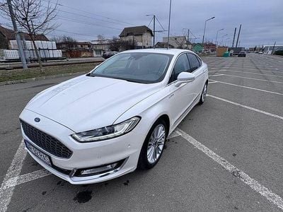Second-hand Ford Mondeo Vignale 187 CP (137 kW) 2018 Culoarealb Berlinǎ