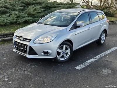 Gri Utilizat 2011 Ford Focus Break | 3.780 EUR (Puțin scump)