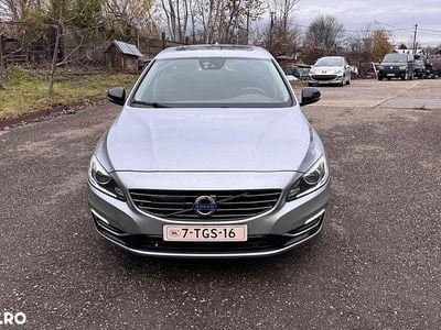 Culoareargint Utilizat 2014 Volvo V60 Break | 7.950 EUR (Preț bun)