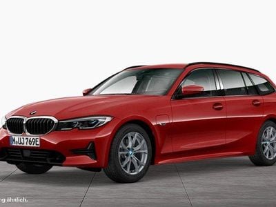BMW 330e