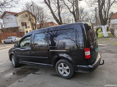 second-hand VW Caddy Maxi 