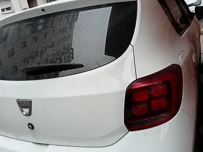 Utilizat 2020 Dacia Sandero Berlinǎ | 5.500 EUR (Super Preț)
