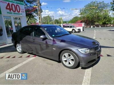 Second-hand BMW 318 122 CP (89 kW) 2005 Gri Berlinǎ