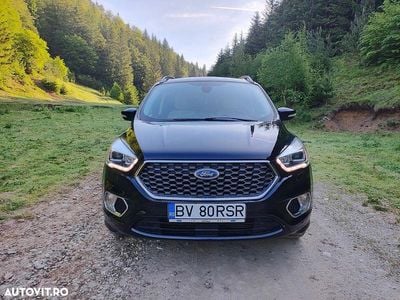 Culoarenegru Utilizat 2017 Ford Kuga Vignale SUV | 15.000 EUR (Scump)