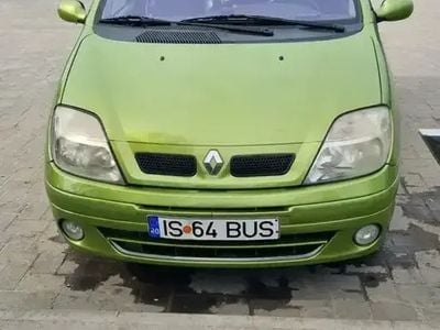 Utilizat 2002 Renault Scénic Monovolum | 1.350 EUR