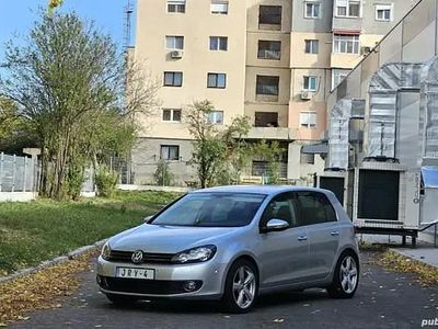 Second-hand VW Golf VI R-line 160 CP (117 kW) 2010 Argintiu Hatchback