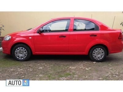 Second-hand Chevrolet Aveo 61 CP (44 kW) 2010 Rosu Berlinǎ
