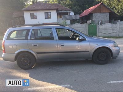 Second-hand Opel Astra 84 CP (61 kW) 2003 Break